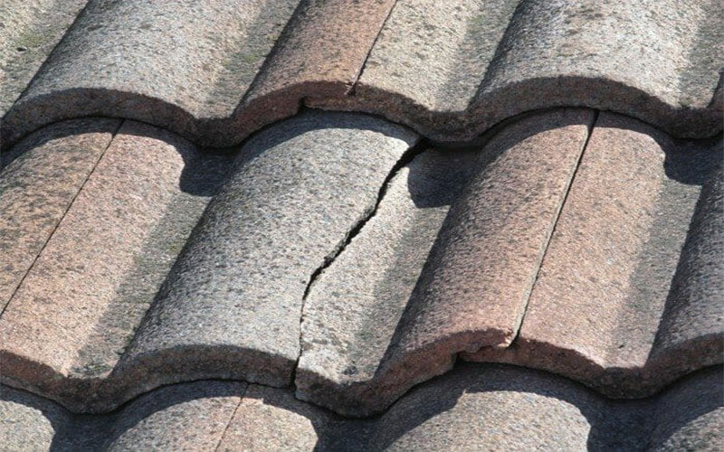 Roof Cracks