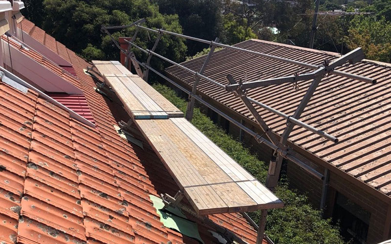 Steep Roof Painting Melbourne